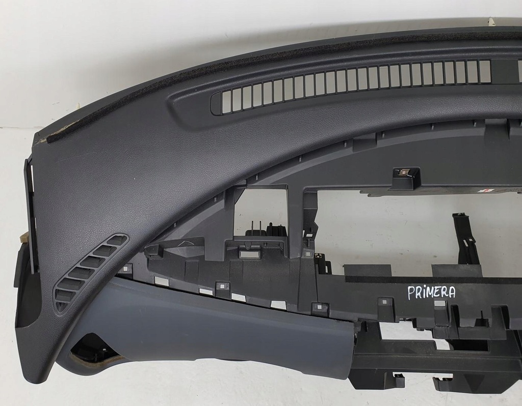 фото №6, Приборная панель консоль приборная панель nissan primera p12 europa