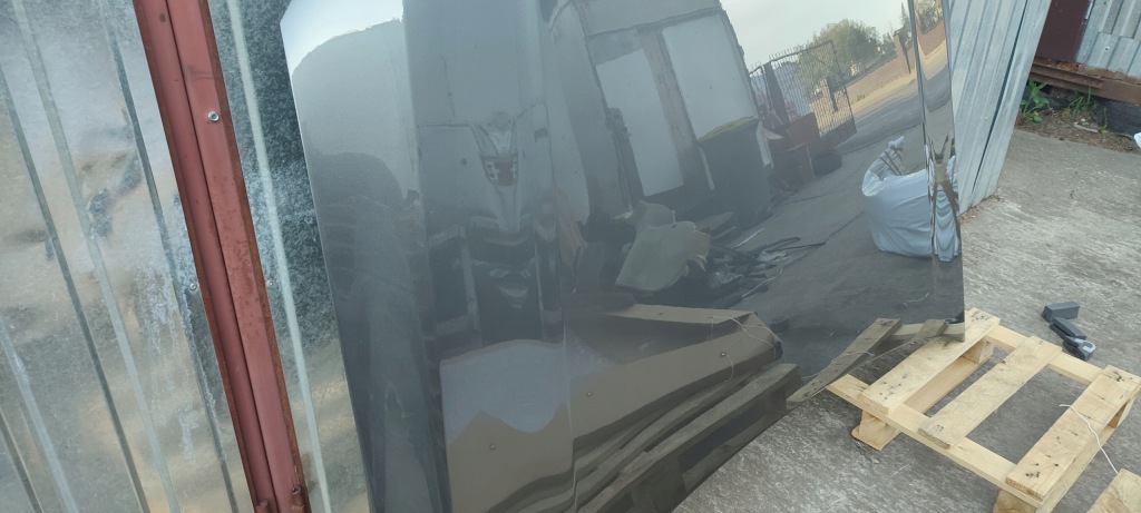 Капот крышка алюминиевая audi q7 4m 06.15-12.19 дорестайлинг  лак lz7s Оригинал