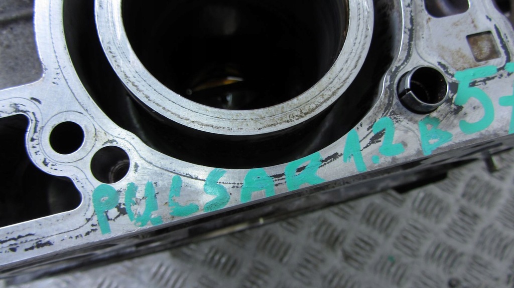фото №13, Nissan pulsar 1.2 блок двигателя hra2 110112878r 13-18