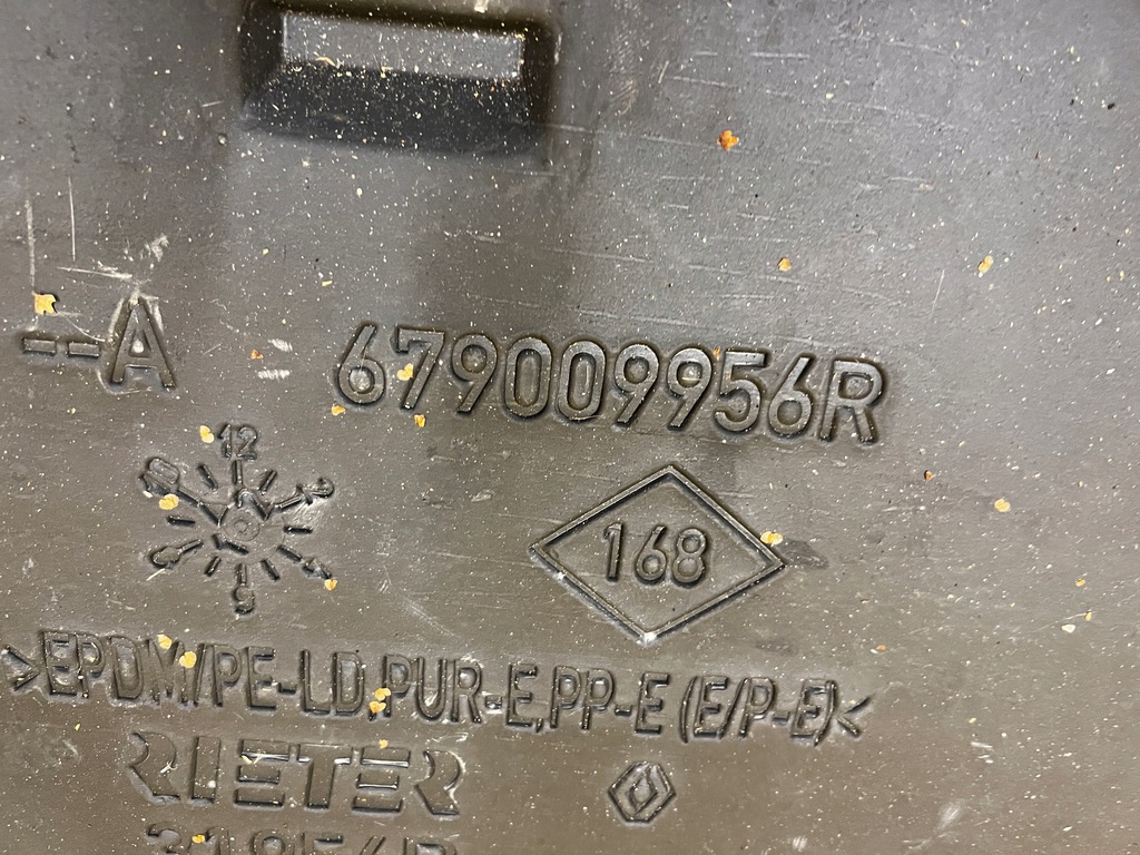 фото №7, Защита мат шумоизоляция обшивка стены перегородки renault zoe i z.e.