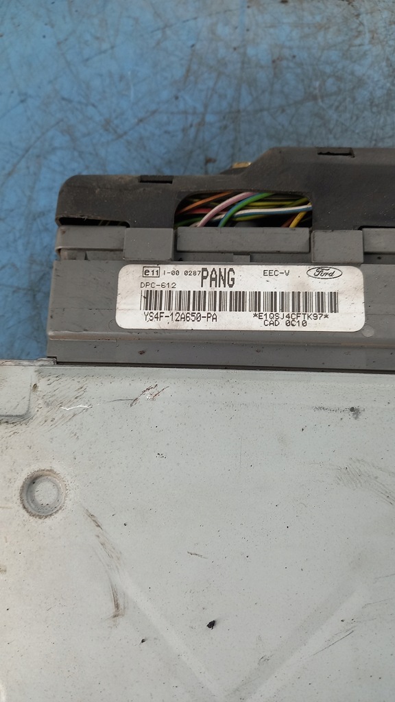 фото №2, Бортовой компьютер двигателя ford focus 1.7d 00r