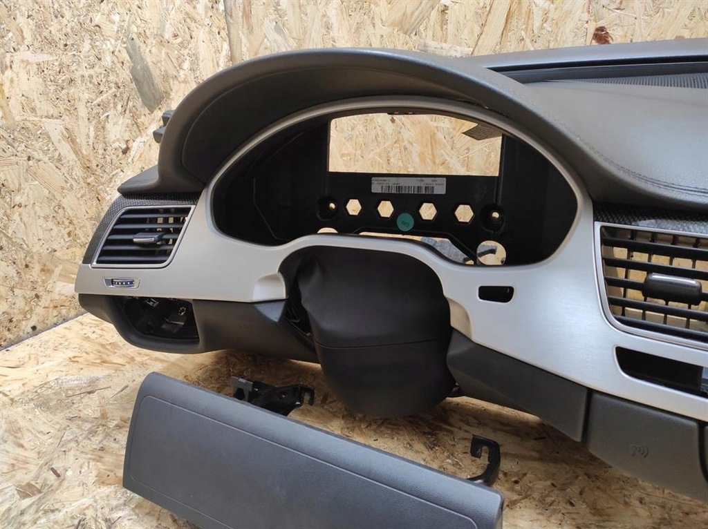 фото №7, Панель приладів приладова audi a8 s8 d4 карбон подушки безпеки