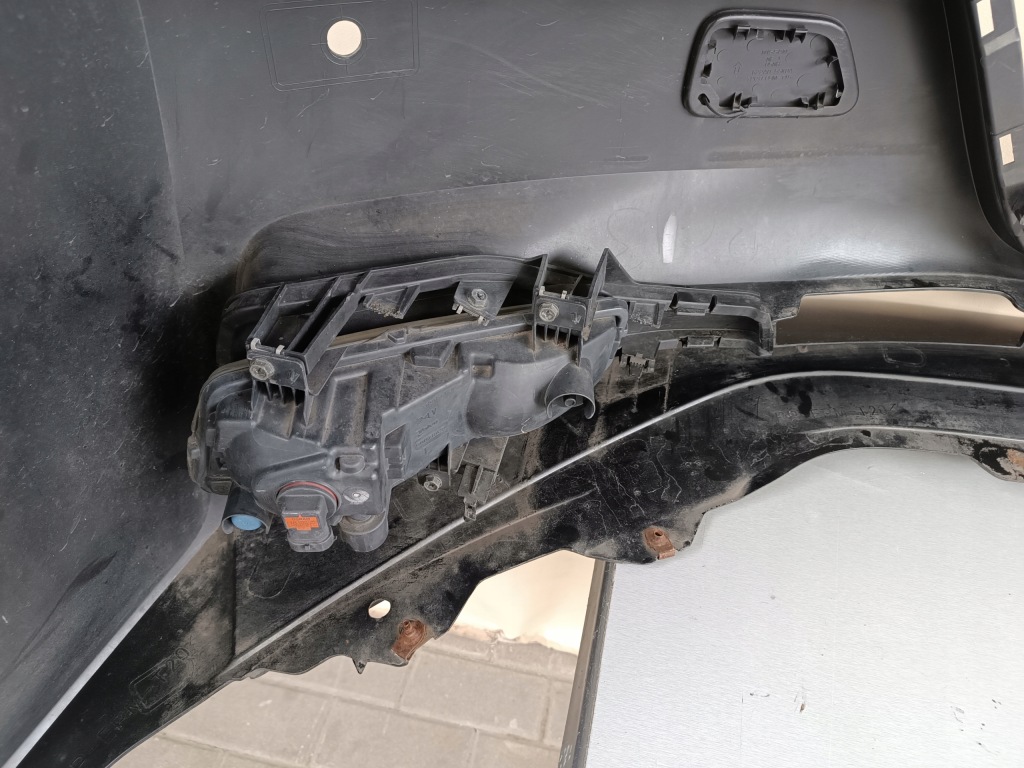 Купить Nissan leaf 2 ze1 2017+ бампер перед передний pdc противотуманная фара