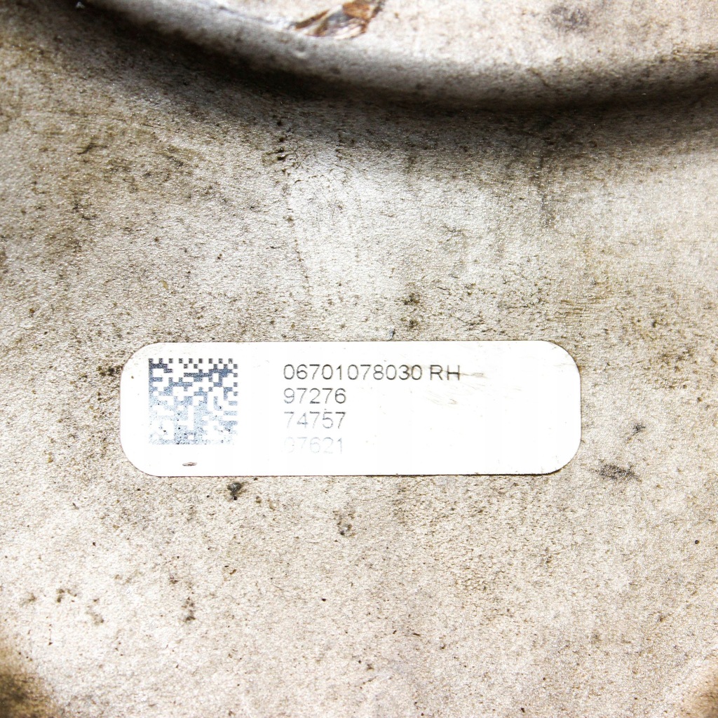 фото №6, Maserati ghibli 2017 правая сторона нижний рычаг передний 06701078030