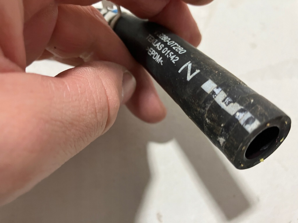 фото №4, Corolla e21 lift 1.8 гібрид wąż wody шланг труба