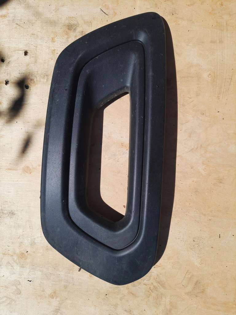 фото №1, Ford transit vii заглушка бампера левая