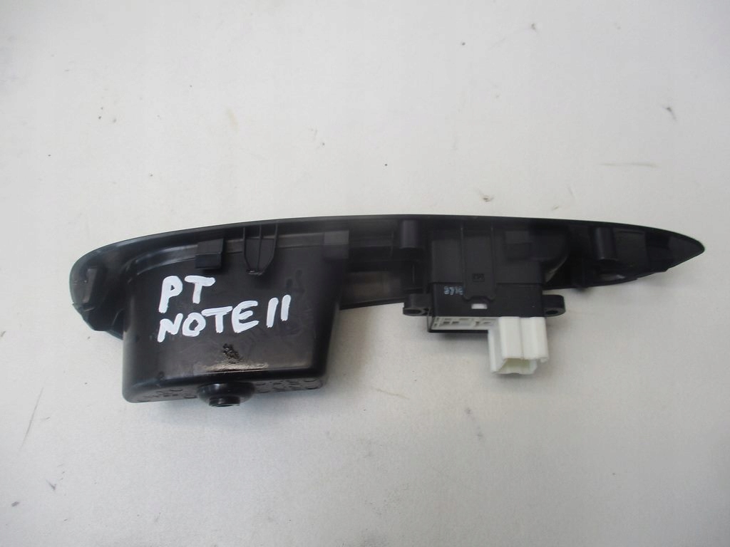 фото №1, Панель кнопка скло правий задня nissan note ii