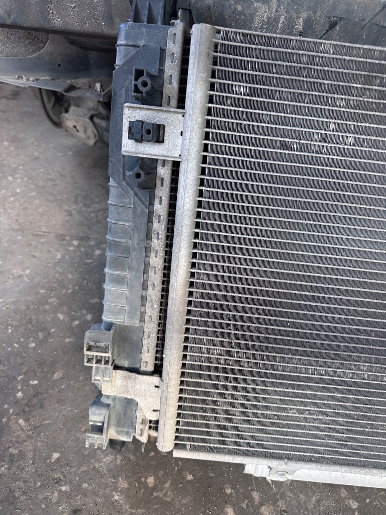 Mercedes a klasa w169 радиатор конденсатор кондиционера кондиционер Недорого