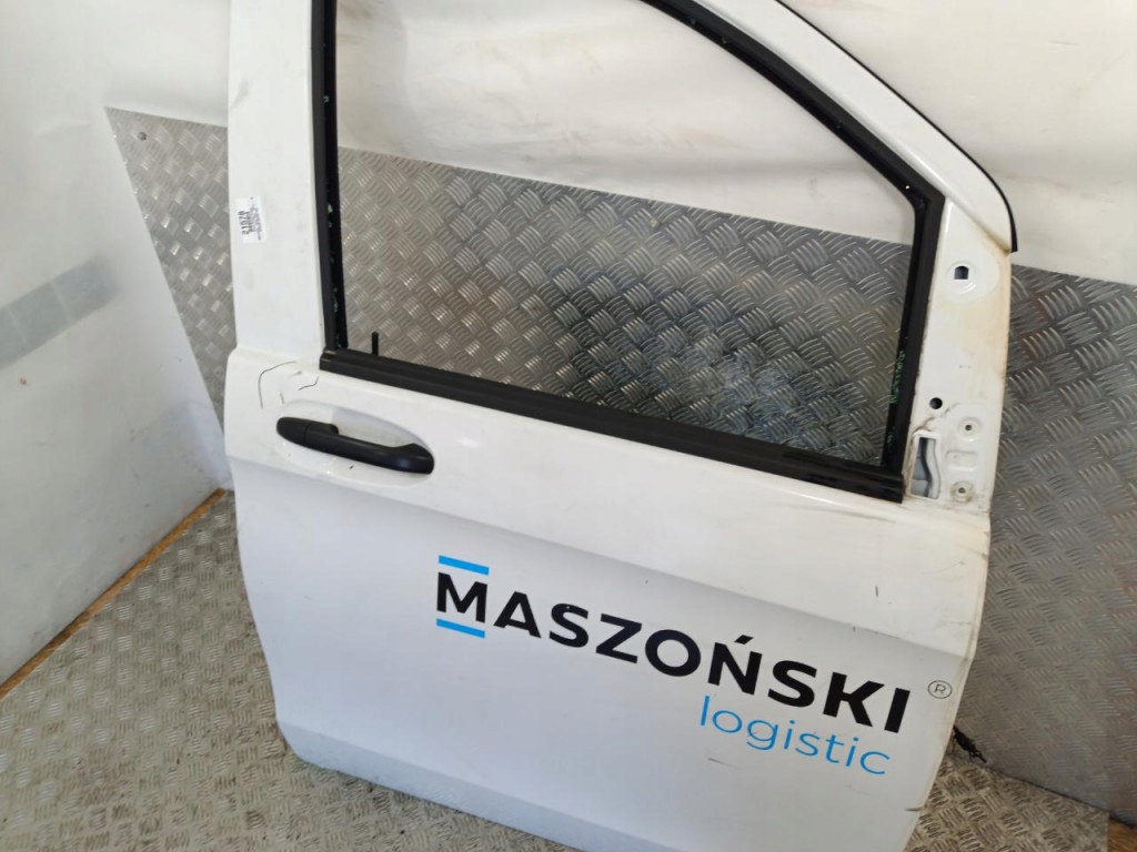 Mercedes-benz vito w447 дверей перед праве  9147 Ціна