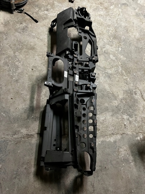 фото №1, Консоль chevrolet camaro 2016+