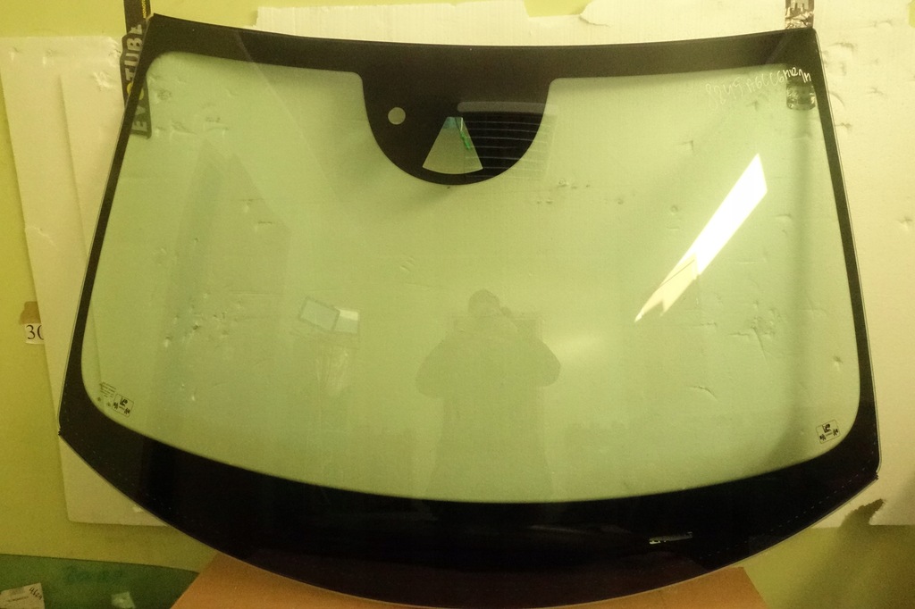 фото №1, Стекло передняя лобовое volvo s90 po 2016 roku