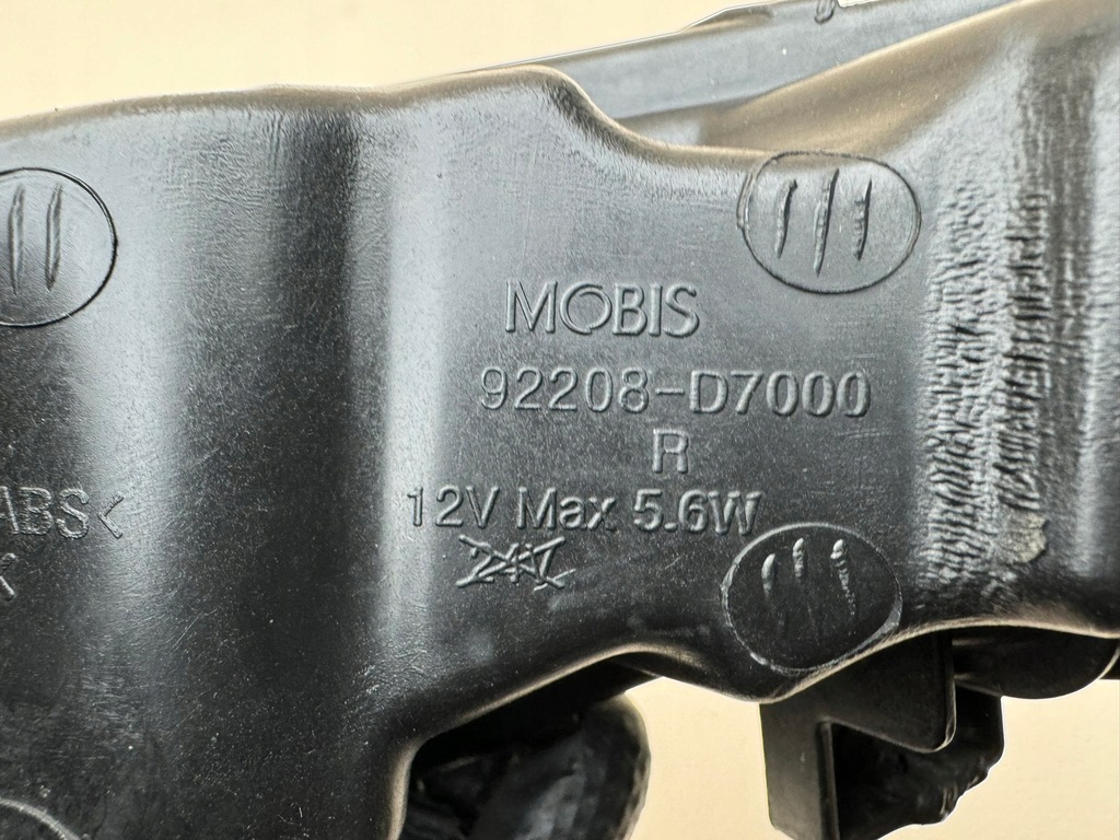 фото №16, Hyundai tucson iii 3 15-18r лампа права протитуманна фара led правий 92208-d7000