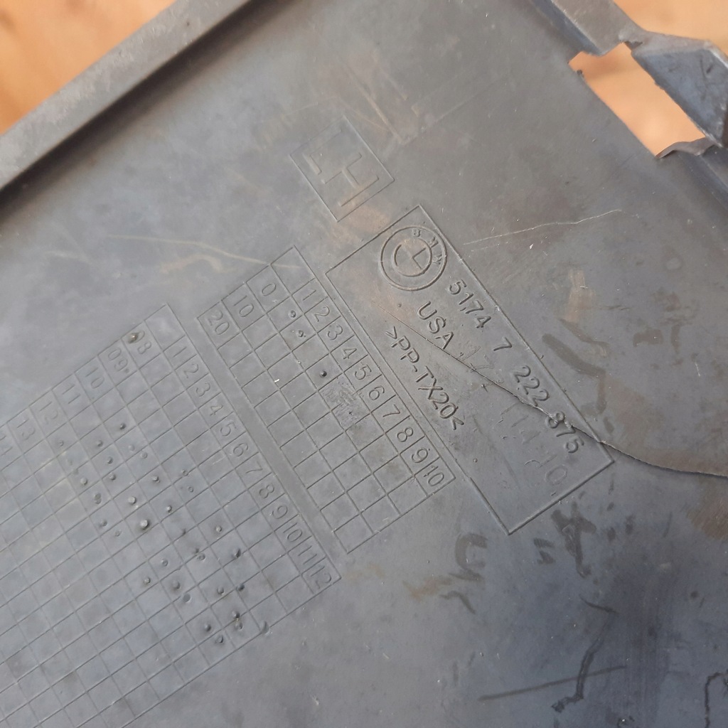 фото №7, Заглушка впуск повітря ліва bmw e70 x5 7222875