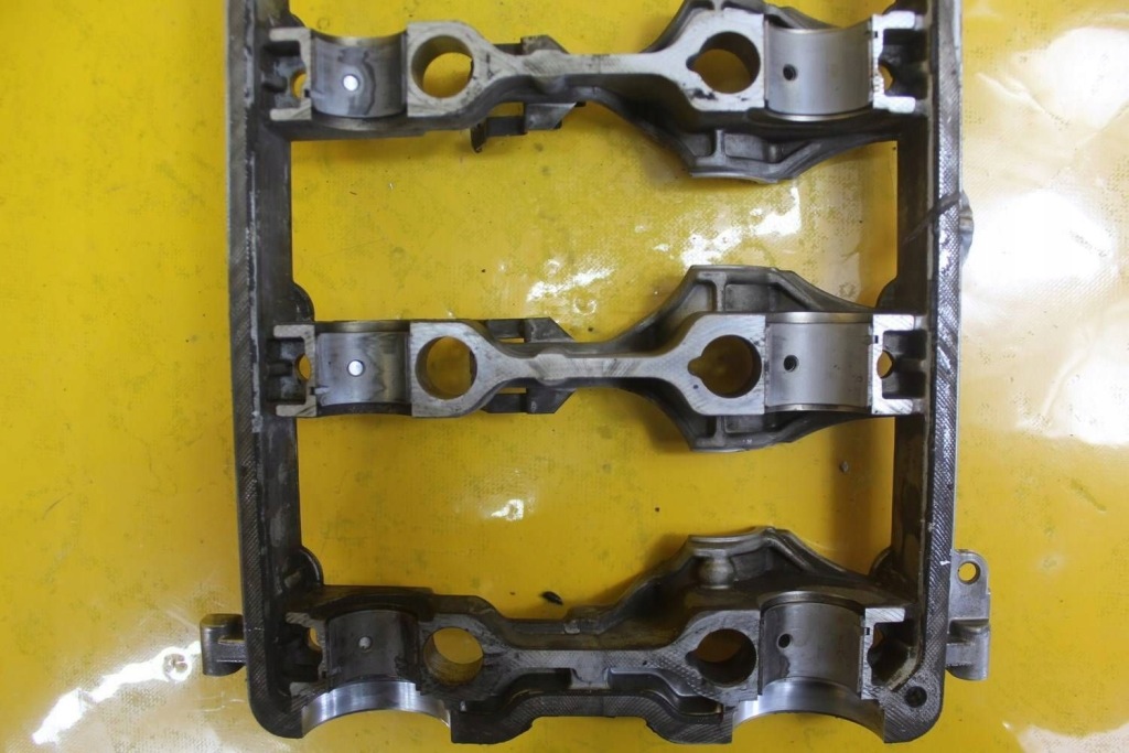 Головка vw passat b6 audi seat skoda 2.0 tdi 16v bkd 03g103373 03g103308a Недорого