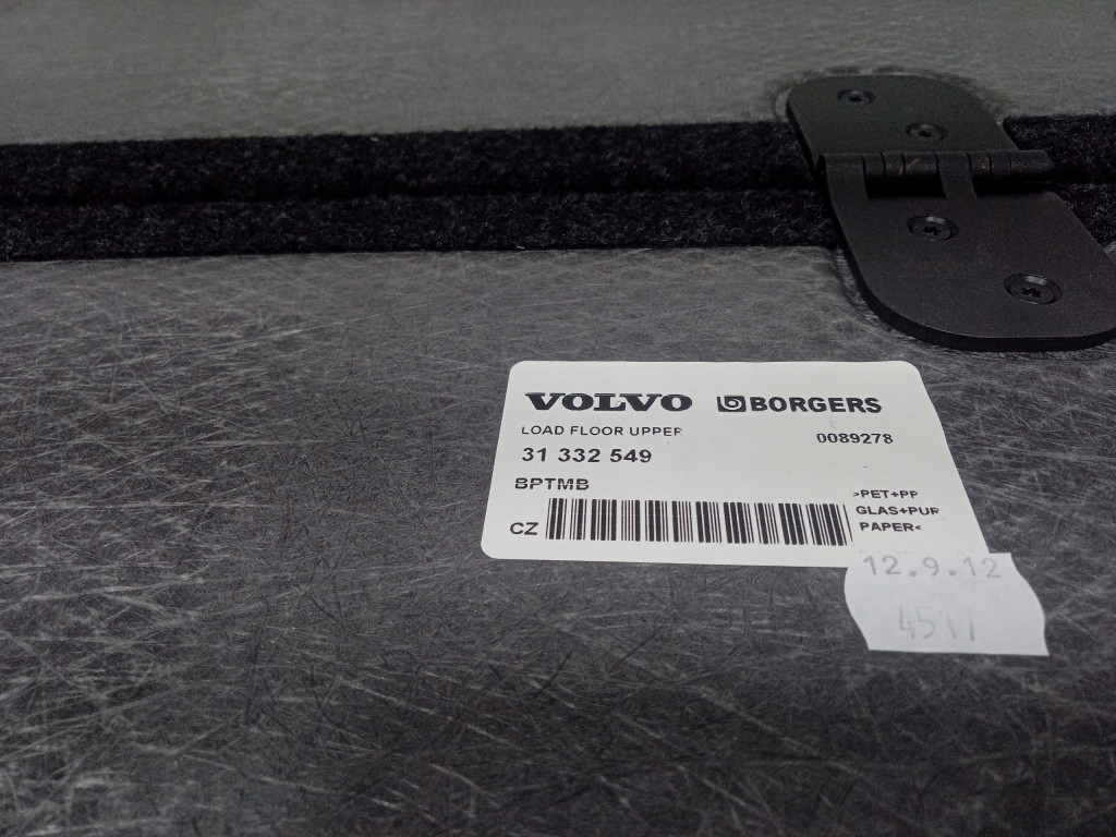 фото №5, Volvo v40 ii пол обшивка багажника 31332549