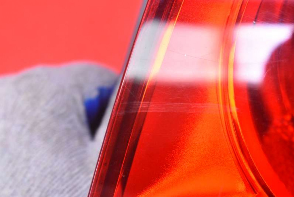 фото №10, Лампа права задня задня chevrolet cruze sedan 09-12