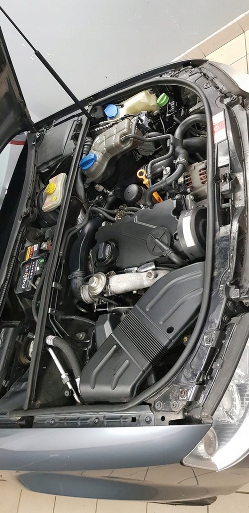 фото №1, Audi a4 b6 1.9tdi шланг провода кондиционера