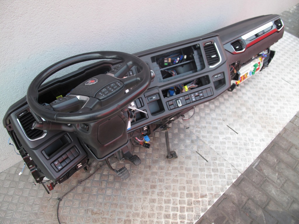 фото №3, Панель приладів головний панель приладів приладова scania r s