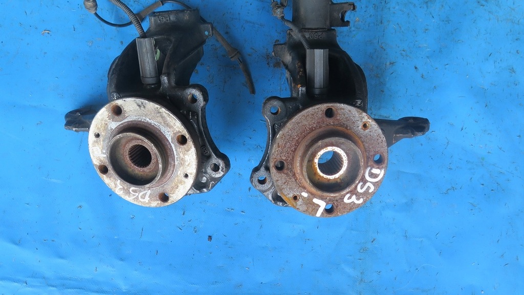 фото №1, Поворотний кулак ступиця перед права lub ліва citroen ds3