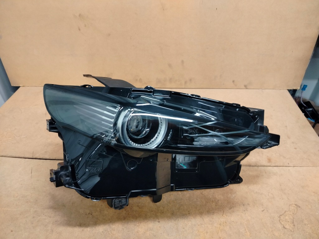 Купить Mazda cx30 full led 14 контактов фара правый