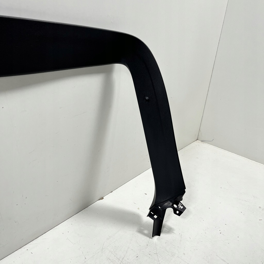 фото №9, Porsche macan оббивка захист кришки багажника задня 95b867973 95b8679737n0