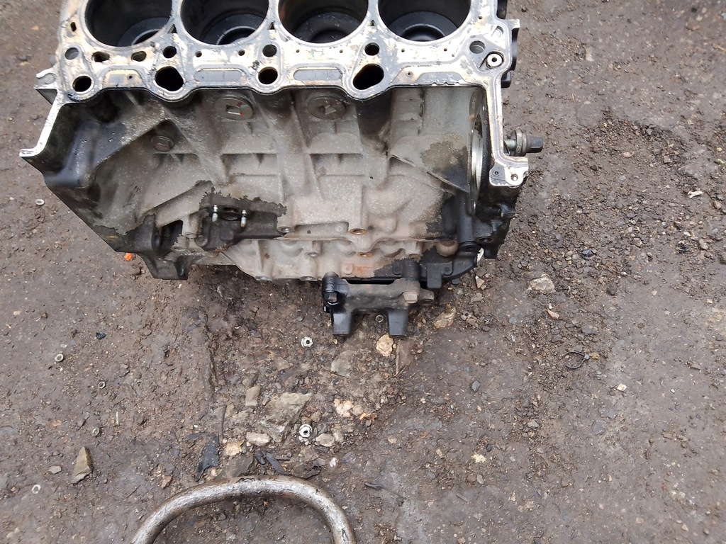 фото №9, Блок двигателя kompletny honda civic viii ufo 2,2 citd n22a2