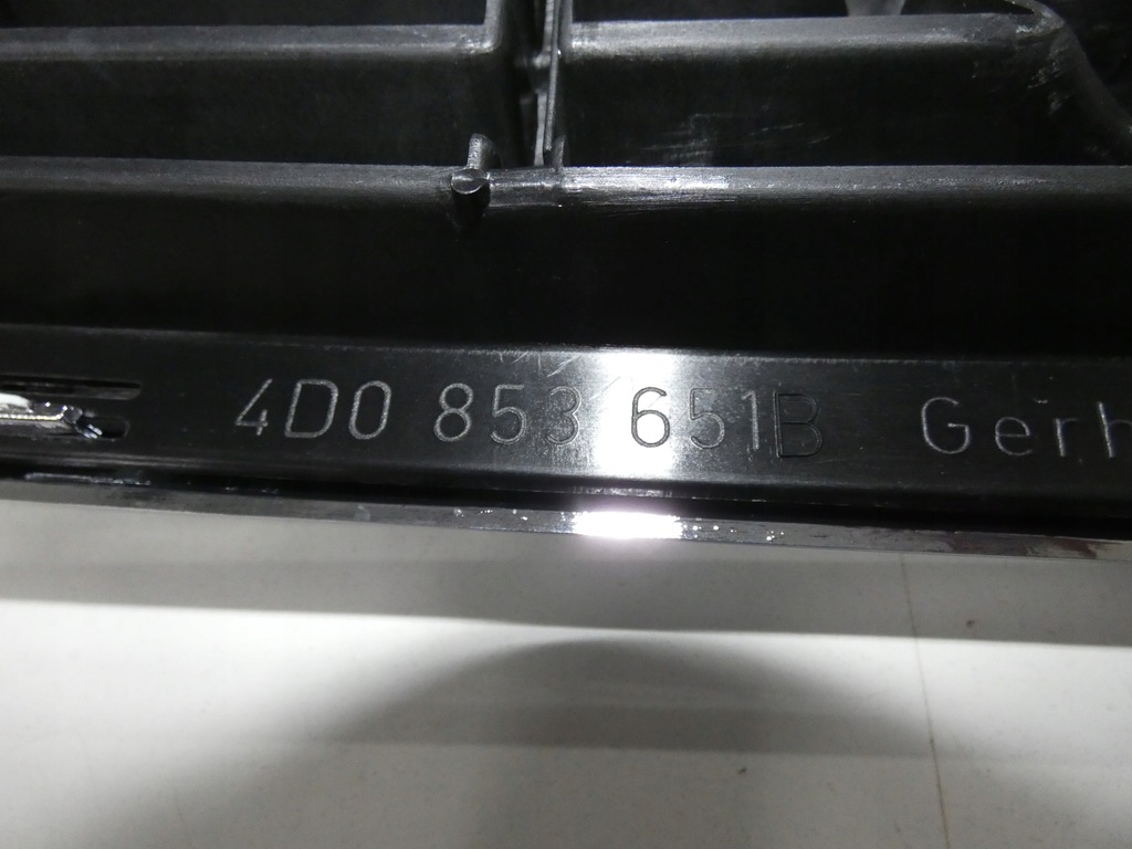 фото №10, Решітка радіатора, решітка радіатора audi a-8 d2 przed liftem