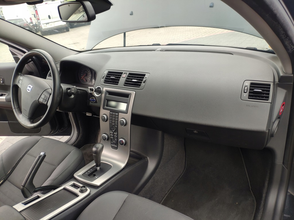 фото №14, Volvo c30 подушки безпеки подушка безпеки панель приладів консоль панель приладів ремені натягувачі комплект eu