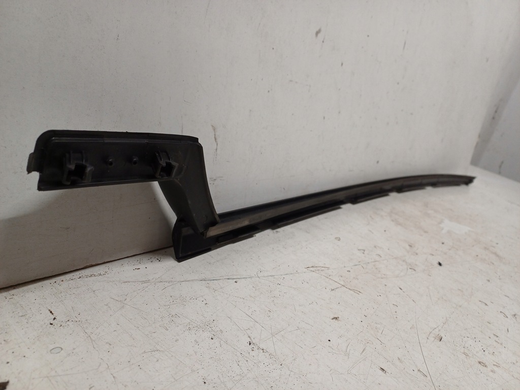 фото №7, Kia sportage 5 v 21- молдинг скло права передня 86140p1000