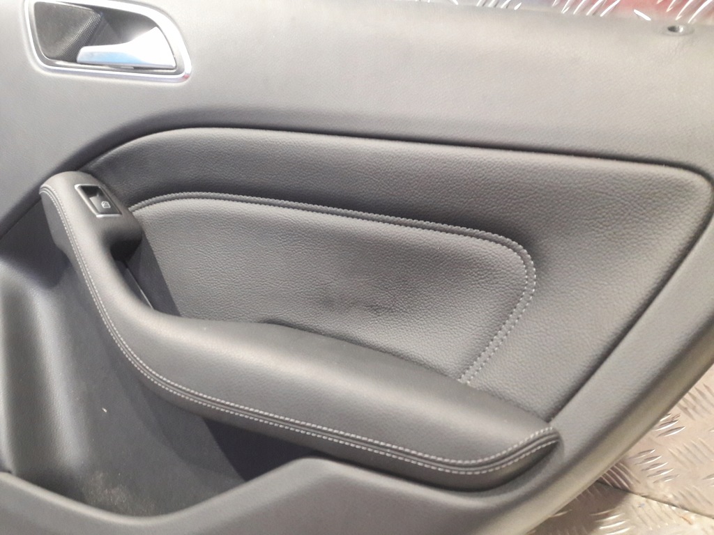 фото №11, Mercedes b w246 2014r обшивка двері правий задня