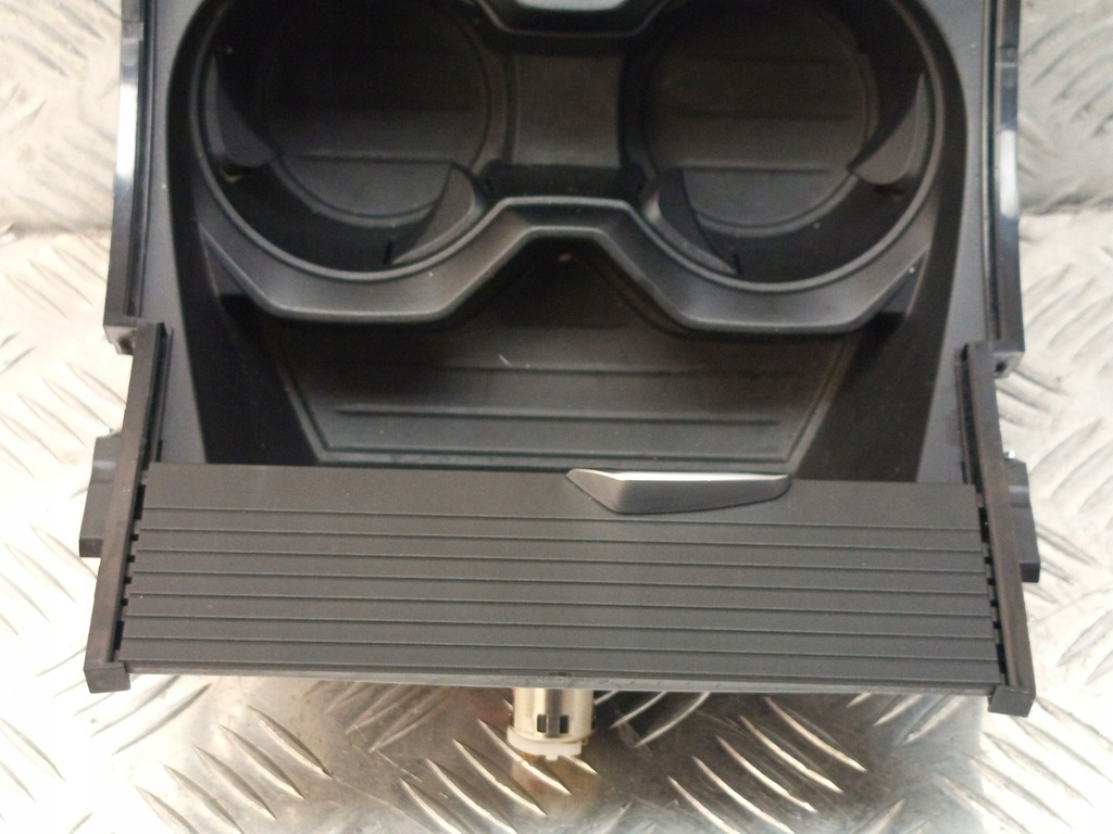 фото №7, Bmw x2 f39 x1 f48 кронштейн do напоїв бардачок консолі центральної 9299529