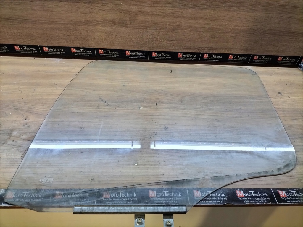 фото №8, Стекло боковая опускная дверь правая mercedes atego