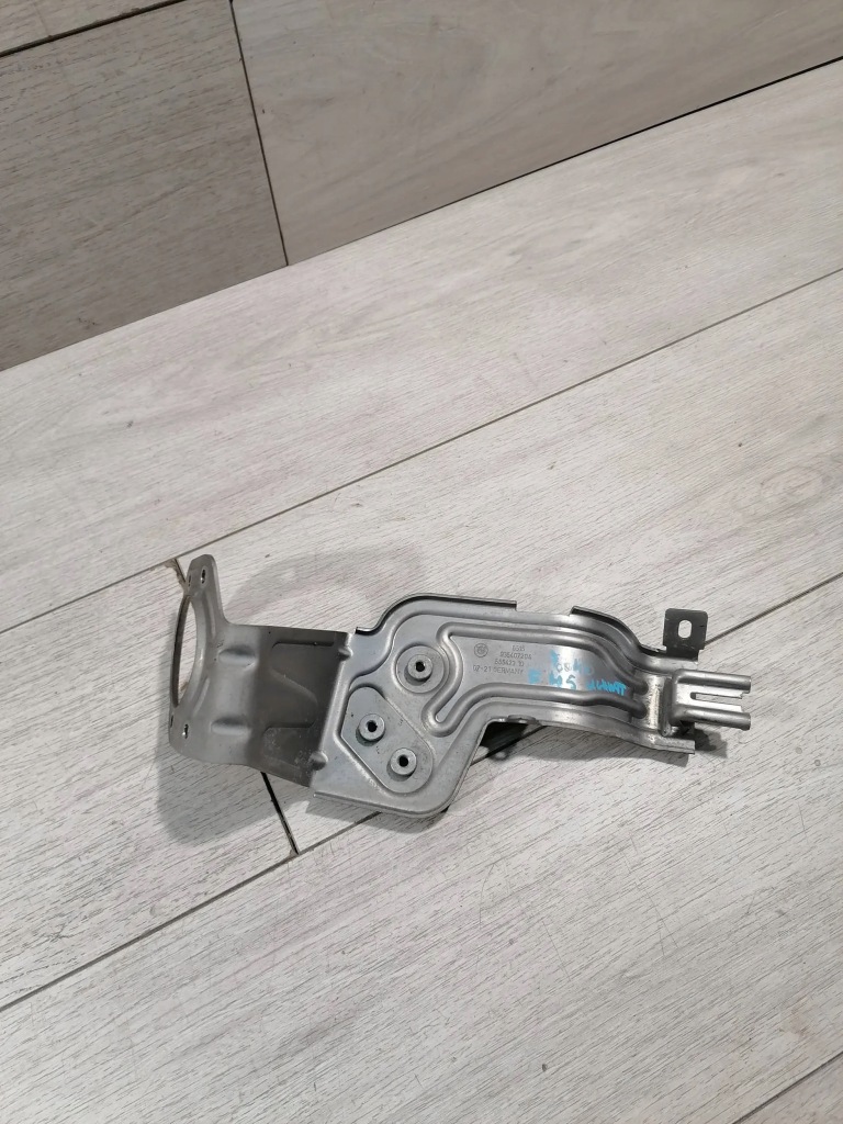 фото №1, Bmw 2 f45 кронштейн vsg 9354072