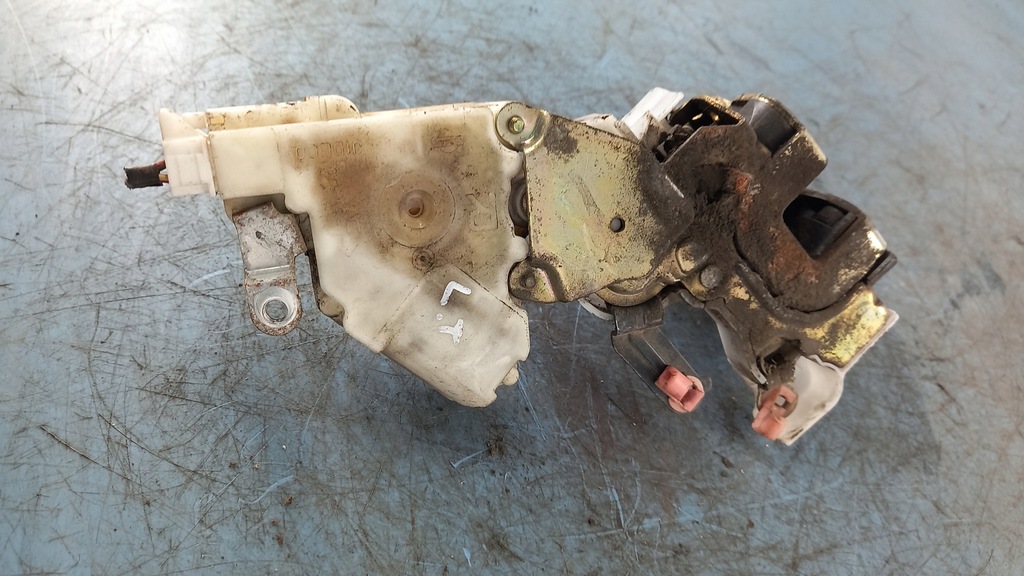 фото №1, Замок левый задняя nissan almera 03r n16