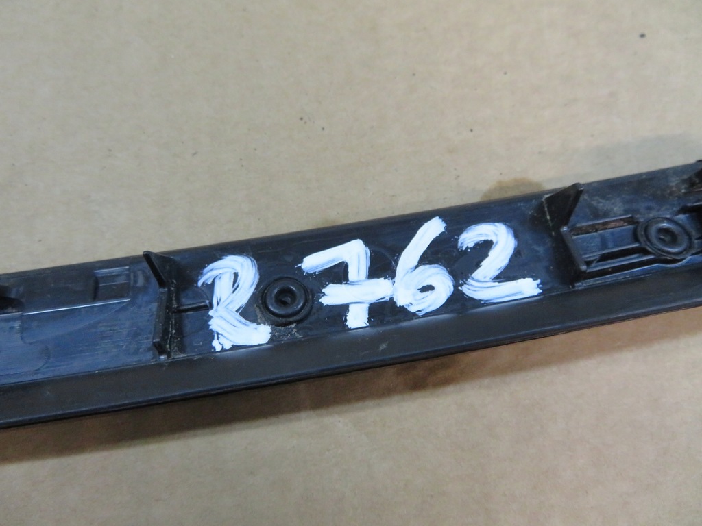 фото №12, Peugeot 3008 17r молдинг скло лобове