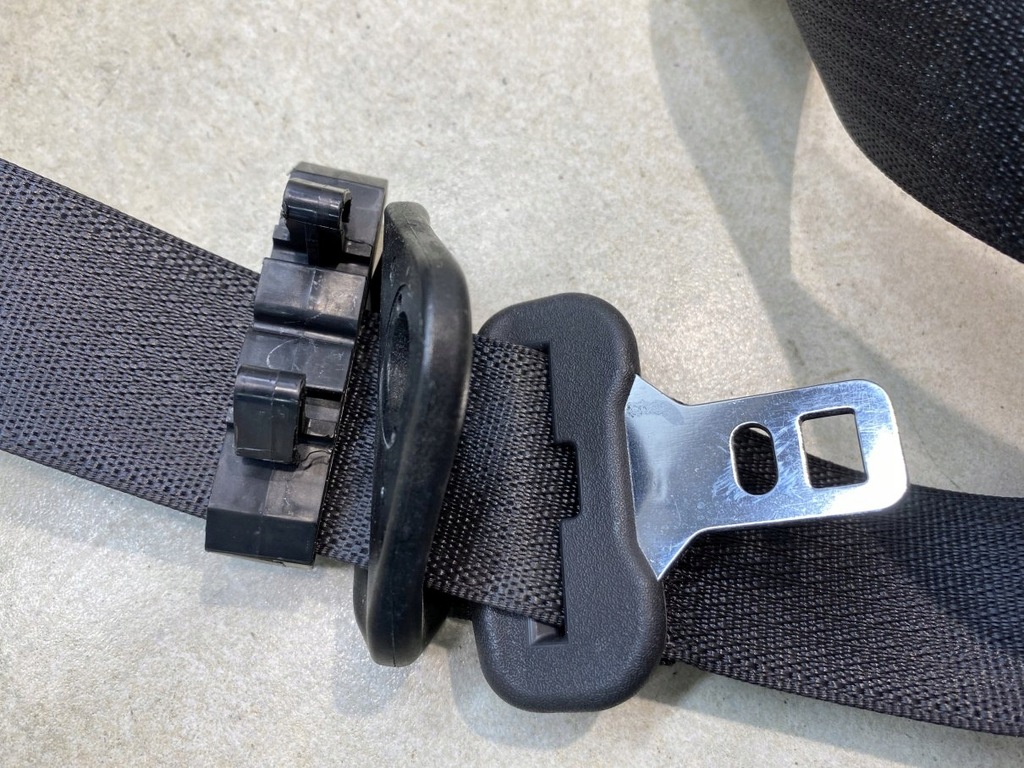 фото №7, Pas безпеки правий задня journey i 608162500b