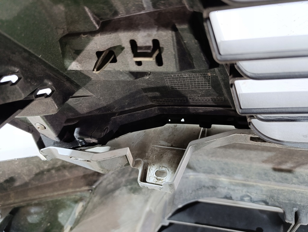 фото №15, Nissan navara iv 4 np300 бампер перед передний om решётка радиатора kompletny