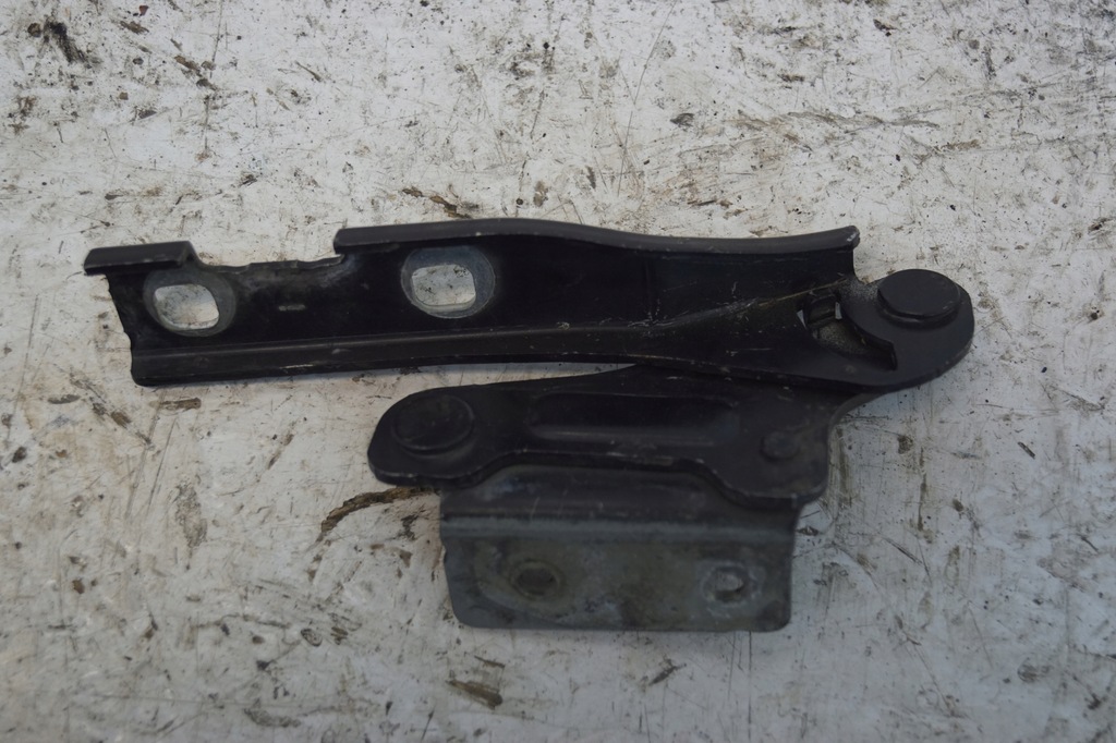 фото №7, Петля капот правий seat exeo 3r0823302a