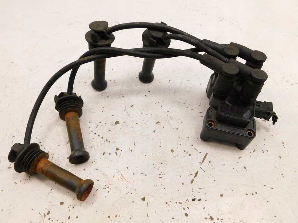 фото №15, Катушка зажигания pasuje do: volvo c30, s40 ii, v50; ford b-max, c-max, c-max