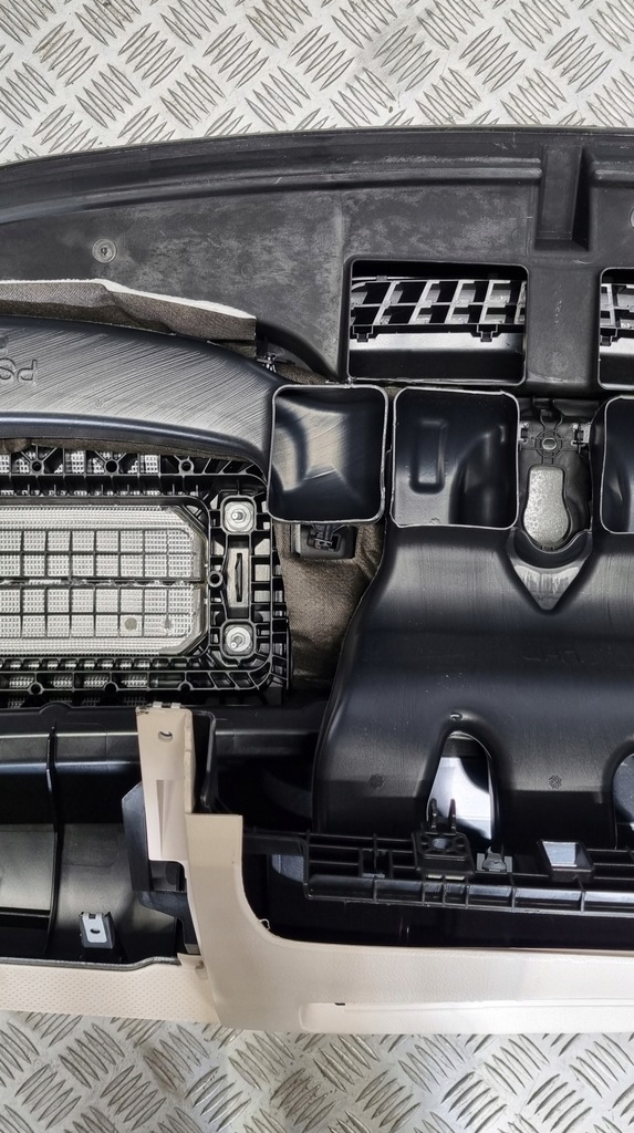 фото №11, Mercedes w177 a-klasa панель приладів панель приладів консоль динамік centrlany оригінал iv