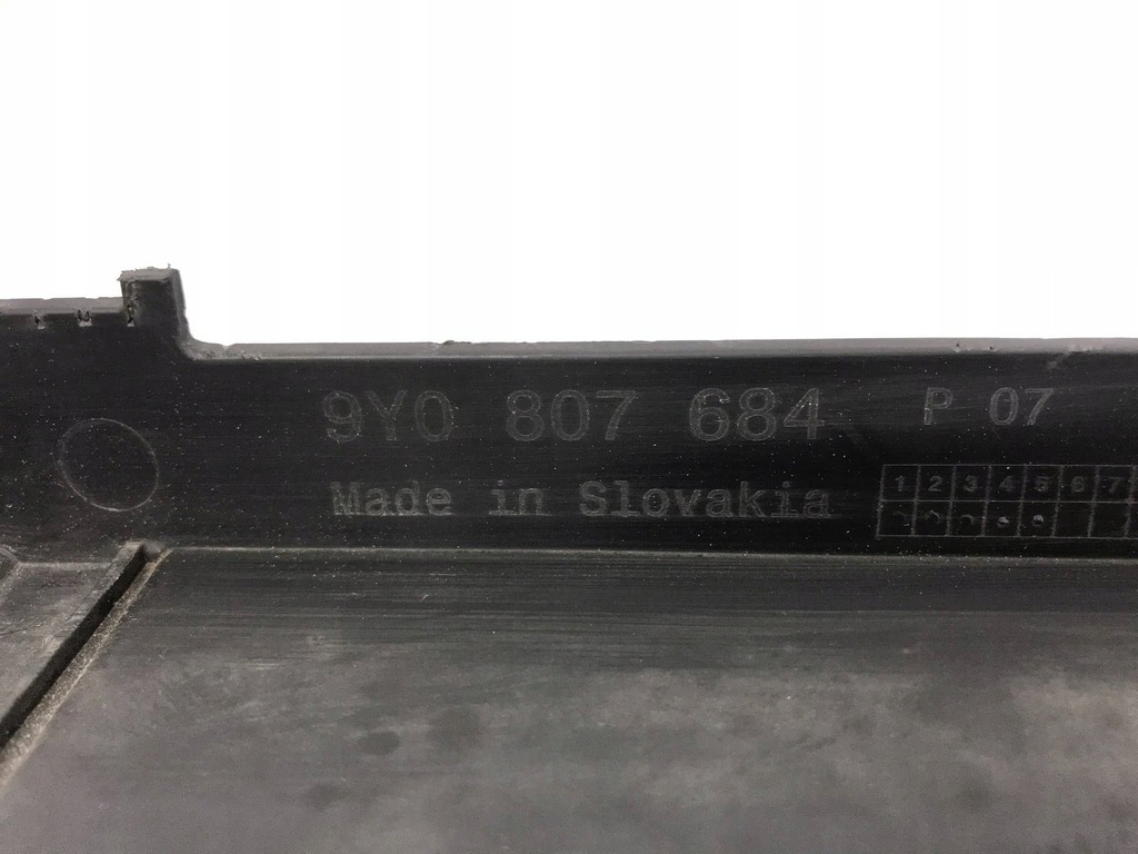 фото №9, Porsche cayenne 9y0 решётка спойлер решётка радиатора накладка 9y0807684