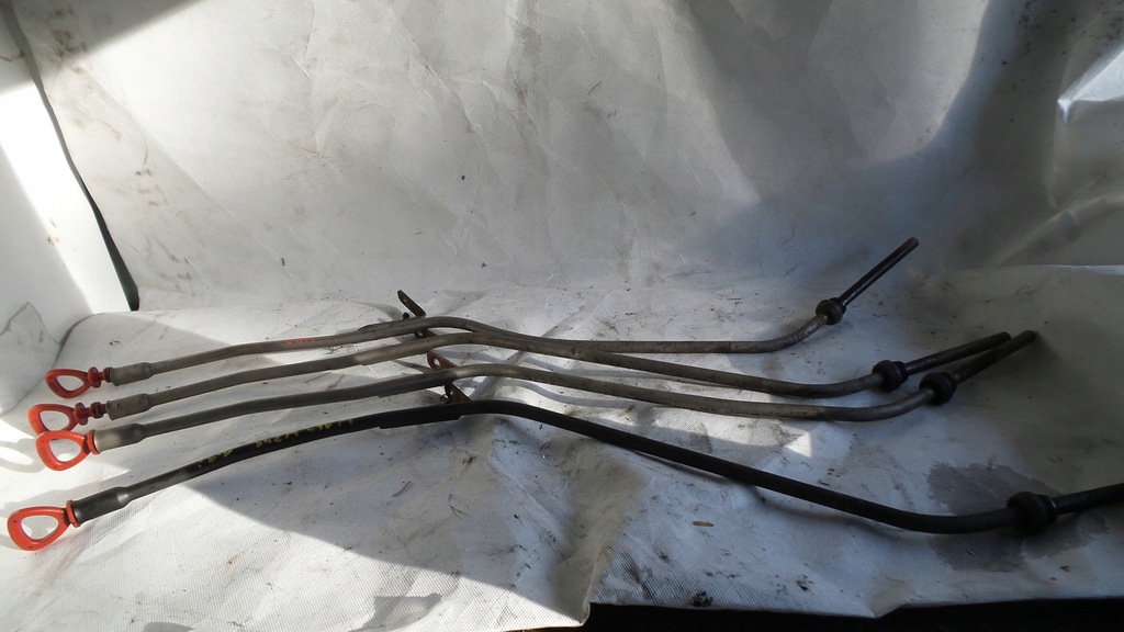 фото №1, Щуп оливи mercedes щуп w169 w245 a26608 1.5