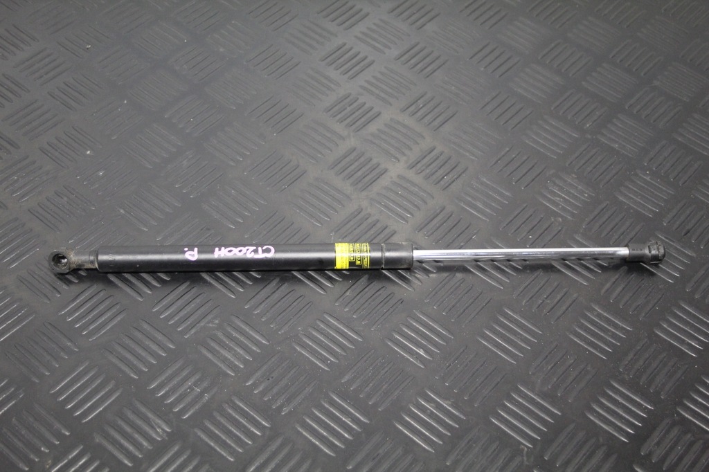 фото №1, Привод амортизатор крышки правый lexus ct200h