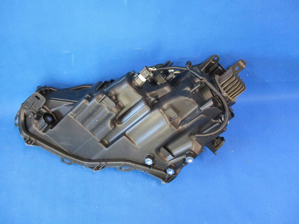 фото №8, Лампа права передня перед lexus lbx 24- full led europa комплектна km