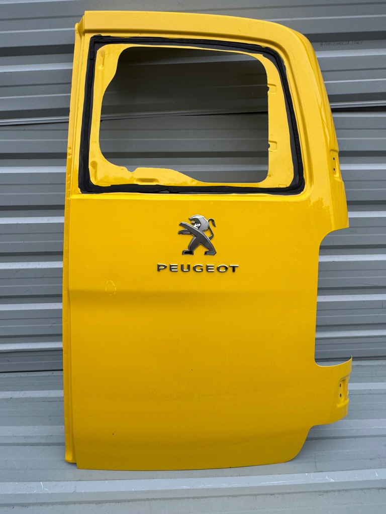 фото №1, Peugeot expert iii 3 jumpy proace 16r- двері правий задня праве задні