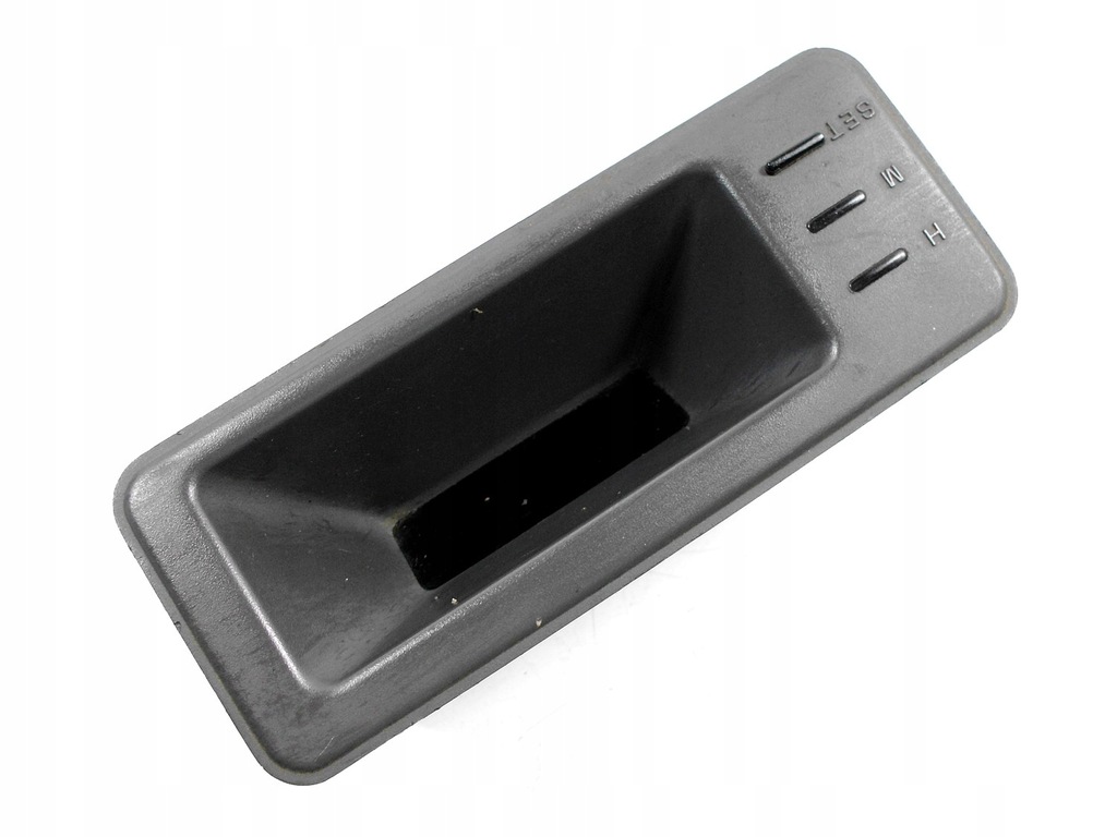 фото №2, Mitsubishi space runner i часы дисплей