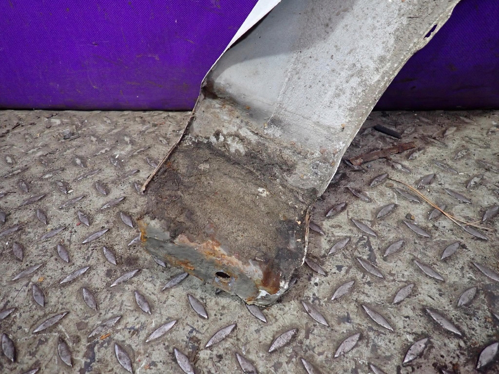 Dacia logan 1 04-12 крыло  перед левое  ov369 с Разборки