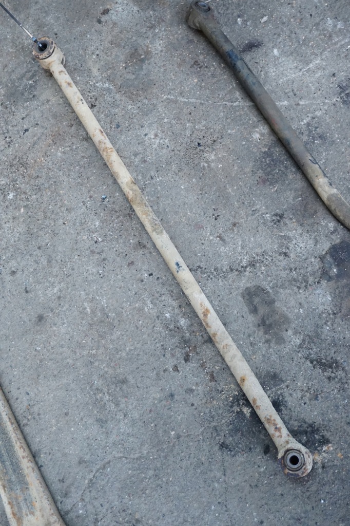 фото №4, Land cruiser lj70 важіль тяга панара задня 2,4 td