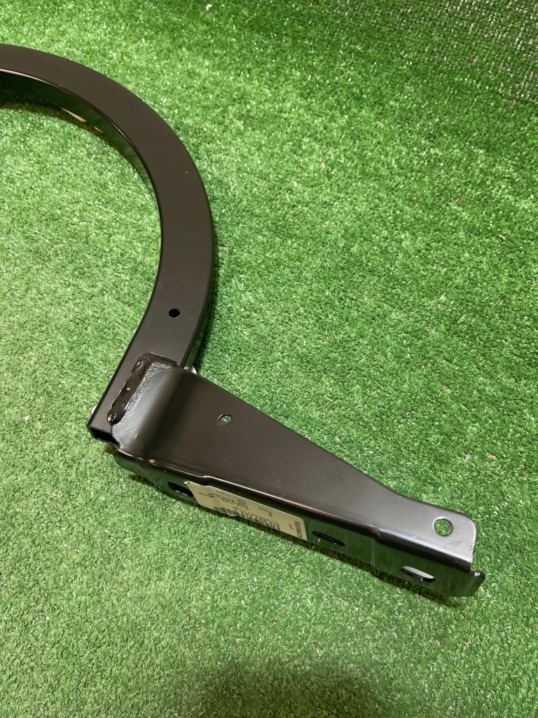 Петля кришки багажника лівий porsche taycan 9j1 19- Зі Шроту