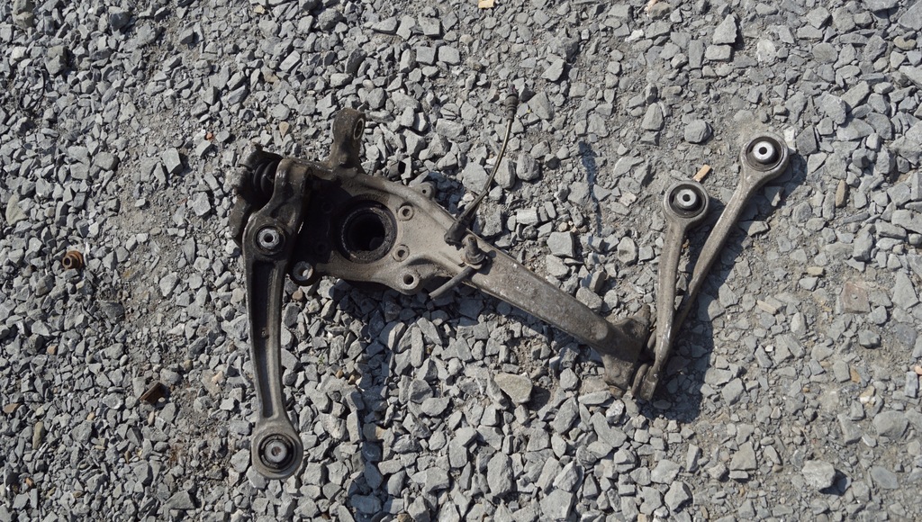 фото №9, Поворотний кулак правий перед audi a4 b8 a5 8t 8k0407258a